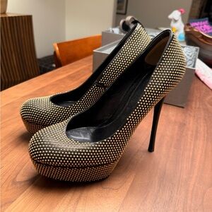 Alexander McQueen black and gold studded platform heels pumps 41